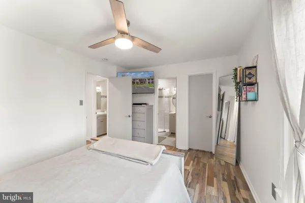$564,900 | 19 Jermyn Court, Sterling, VA 20165