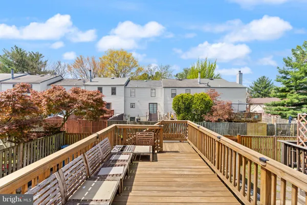 $564,900 | 19 Jermyn Court, Sterling, VA 20165