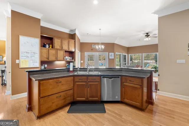 $519,900 | 220 Sabre Drive, Bonaire, GA 31005