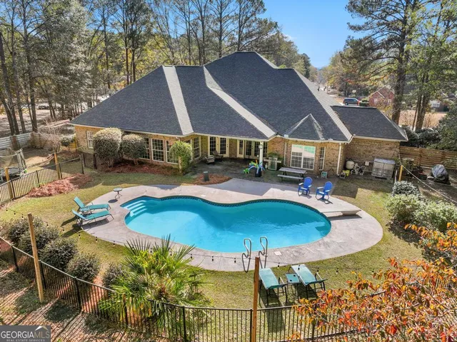 $519,900 | 220 Sabre Drive, Bonaire, GA 31005