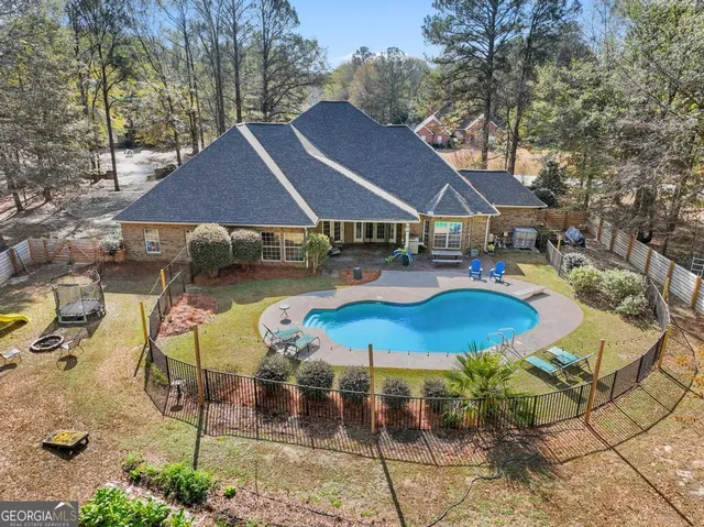 $519,900 | 220 Sabre Drive, Bonaire, GA 31005