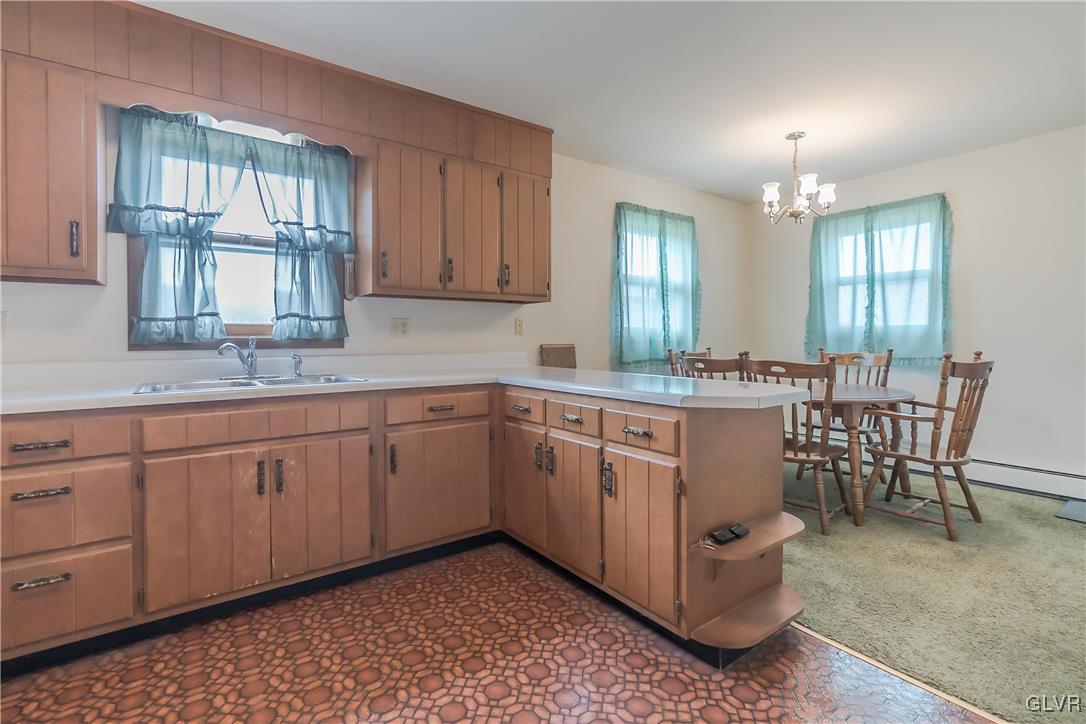 803 Molasses Valley Road Kunkletown, PA 18058 - Photo 11 of 37 Kitchen