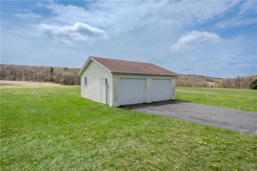 803 Molasses Valley Road Kunkletown, PA 18058 - Photo 9 of 37 Gallery Image 9