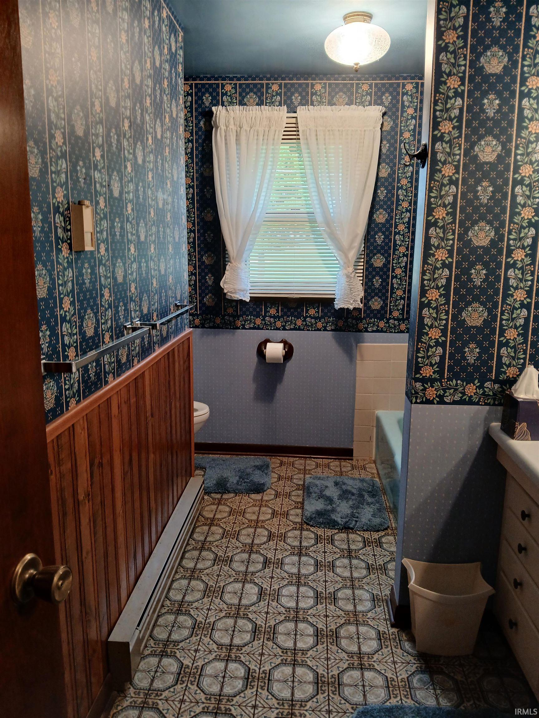 8007 Trentman Road Fort Wayne, IN 46816 - Photo 18 of 27 Gallery Image 18