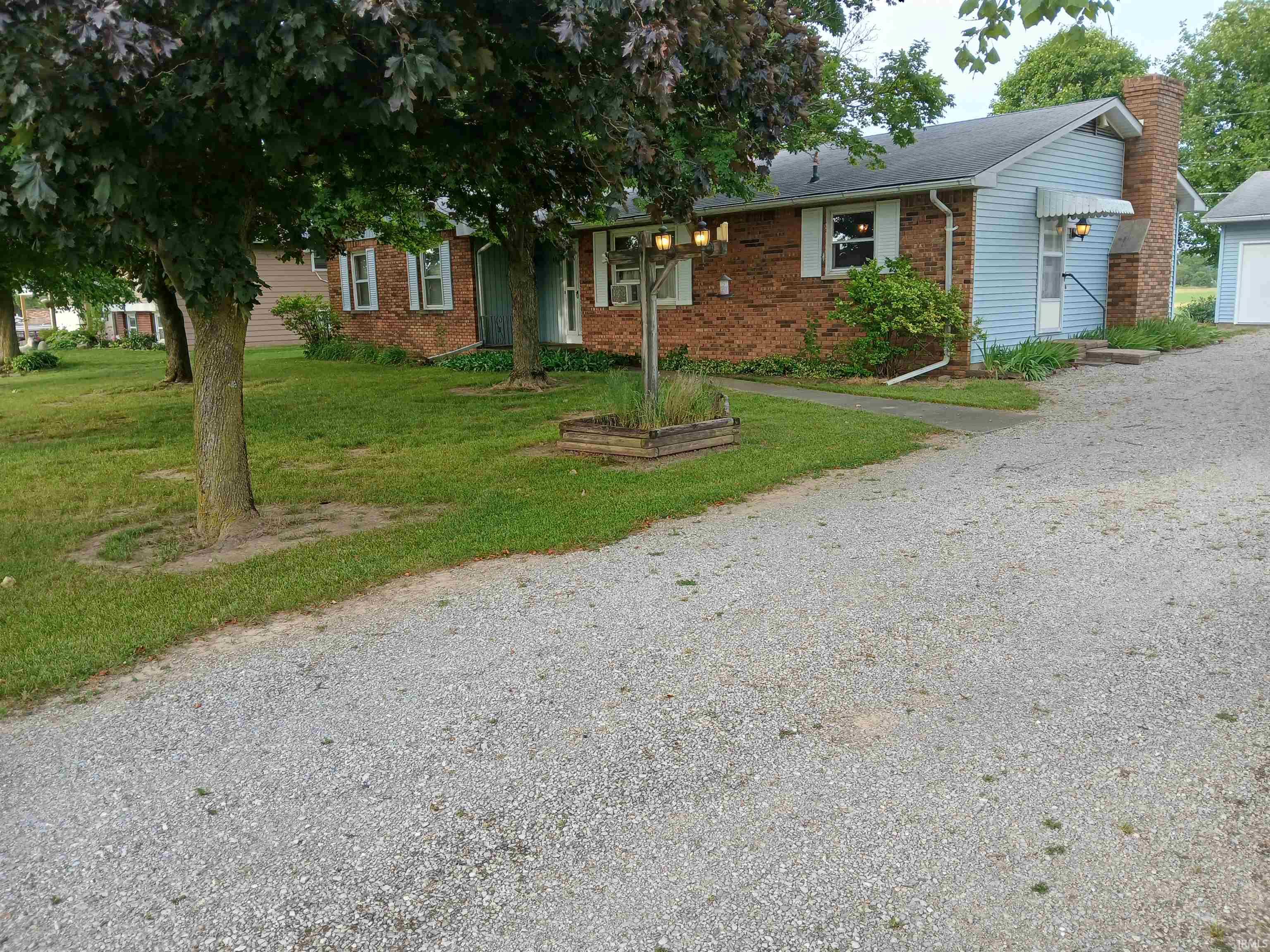 8007 Trentman Road Fort Wayne, IN 46816 - Photo 5 of 27 Gallery Image 5