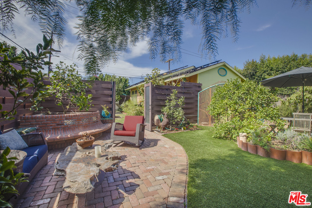 809 6th Avenue Venice, CA 90291 - Photo 26 of 40