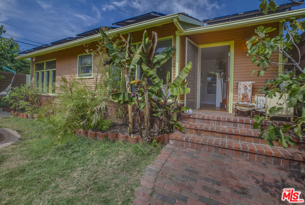 809 6th Avenue Venice, CA 90291 - Photo 30 of 40