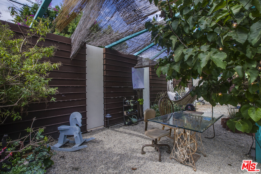 809 6th Avenue Venice, CA 90291 - Photo 31 of 40