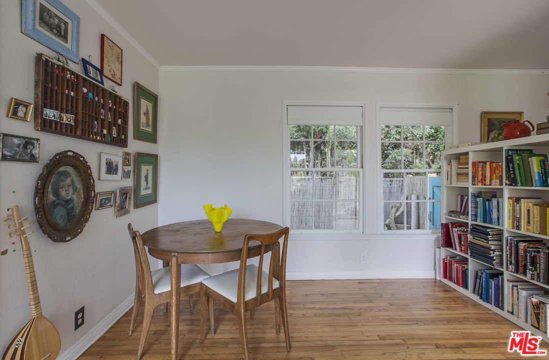 809 6th Avenue Venice, CA 90291 - Photo 35 of 40