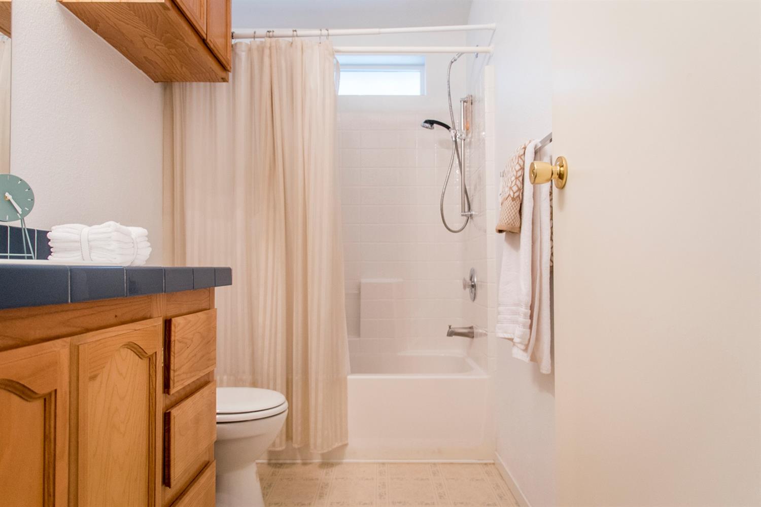 314 North Albert Avenue, Unit 121 Exeter, CA 93221 - Photo 35 of 37
