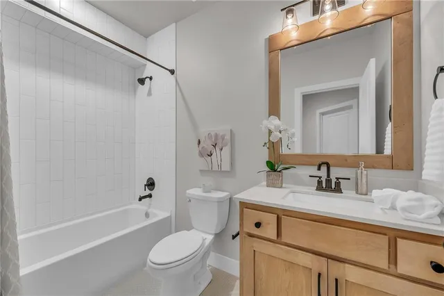 $655,000 | 15415 West 161st Street, Olathe, KS 66062