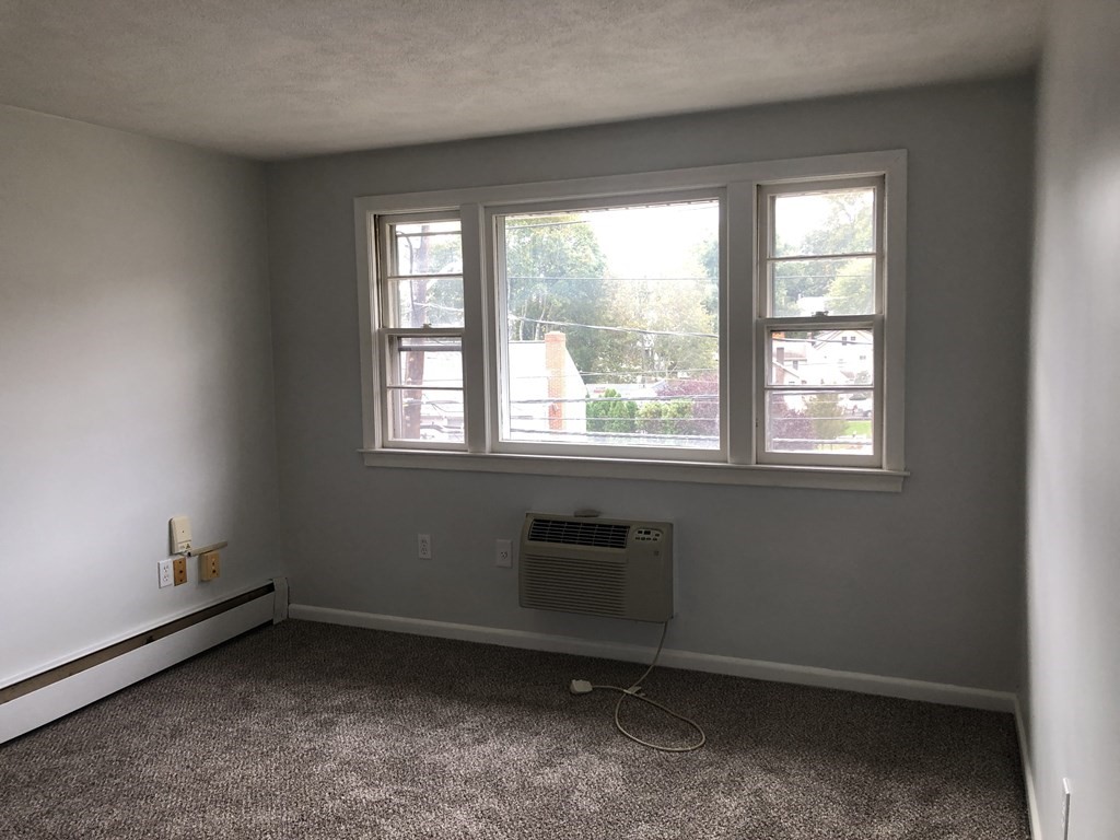 89 Trapelo Road, Unit 27 Waltham, MA 02452 - Photo 5 of 14