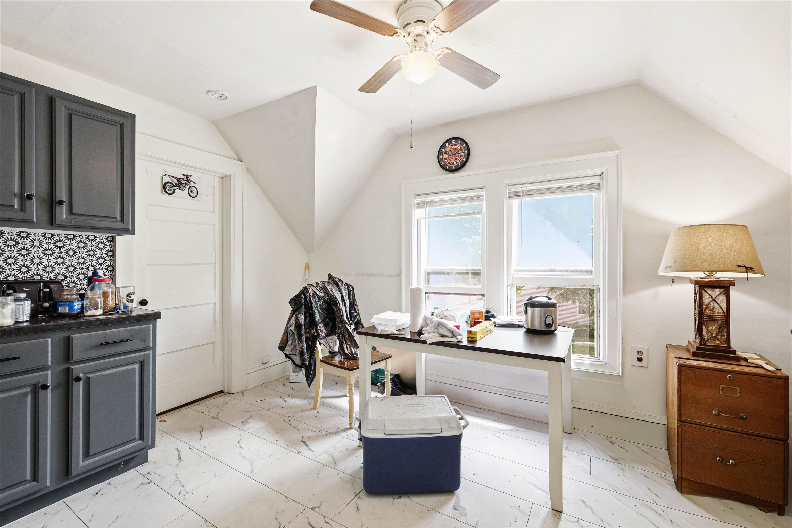 1103 North Division Street Appleton, WI 54911 - Photo 20 of 26