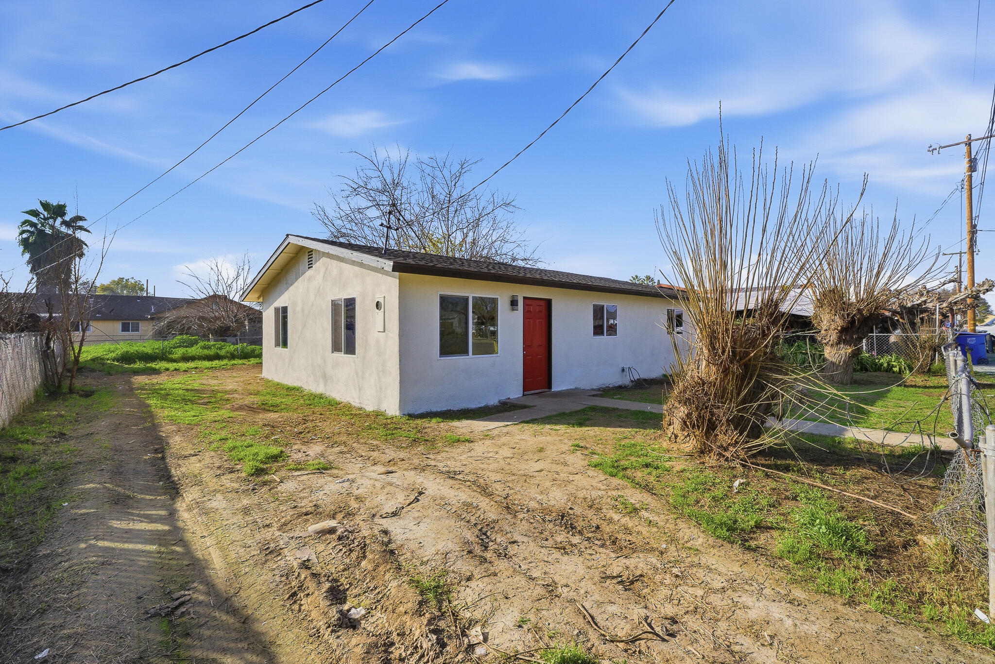 347 South Spring Road Earlimart, CA 93219 - Photo 5 of 25 347 S Spring Road Earlimart-24