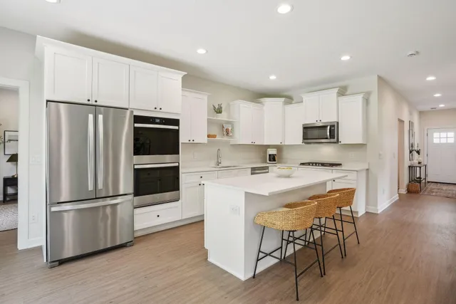 $380,000 | 613 Field Point Street, Roberts, WI 54023