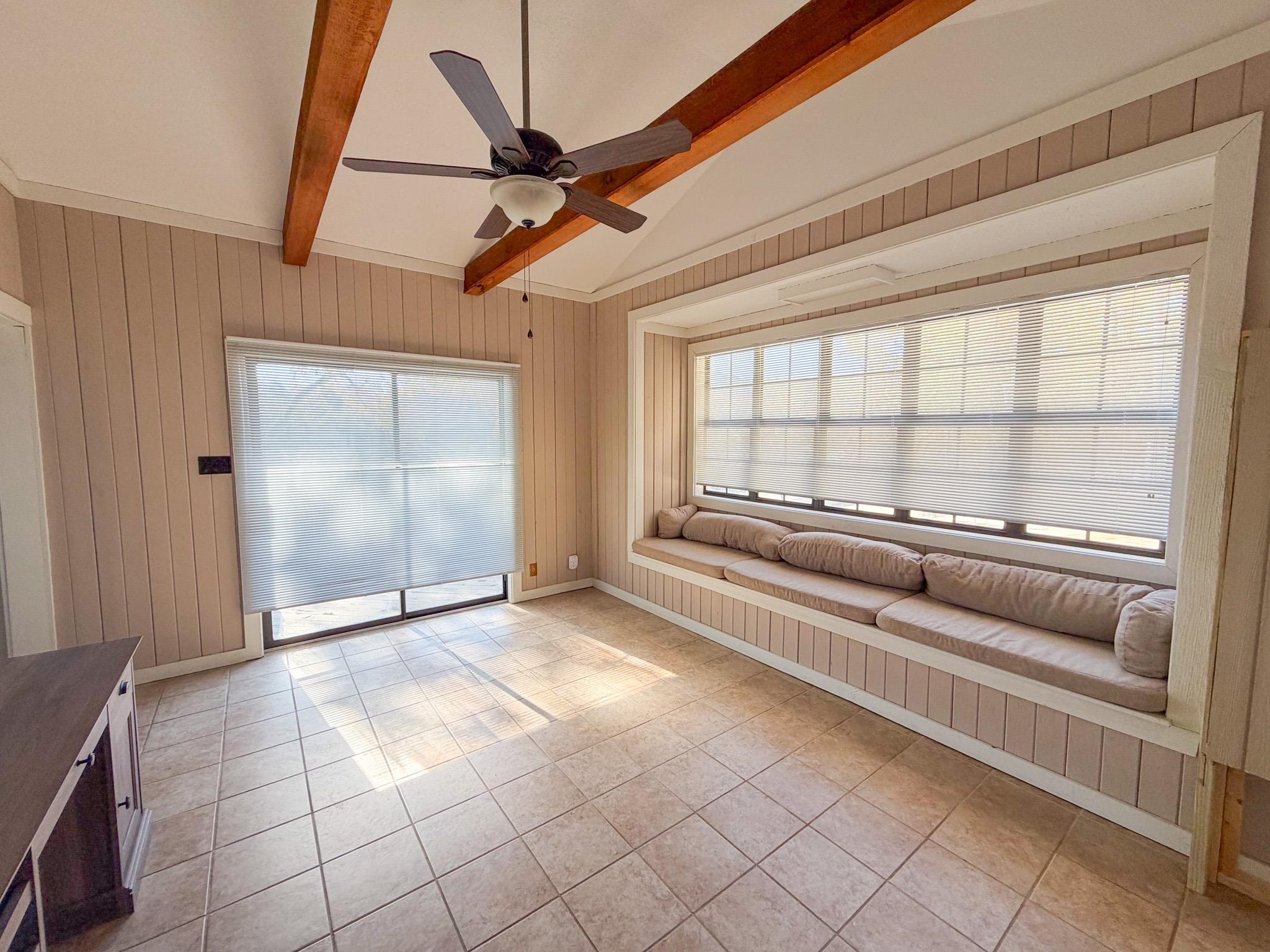 905 Cr 956 Road Iuka, MS 38852 - Photo 7 of 16 a view of an empty room with windows