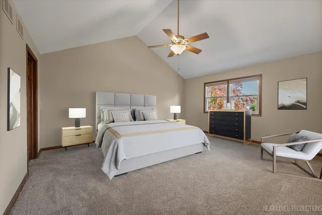 $575,000 | 231 North Cambridge Drive, Geneva, IL 60134