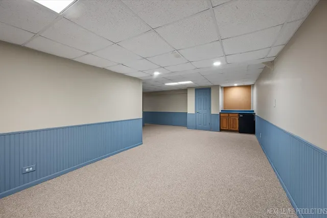 $575,000 | 231 North Cambridge Drive, Geneva, IL 60134