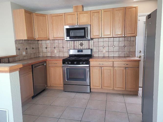 3112 Risner Street Las Cruces, NM 88011 - Photo 9 of 29