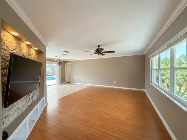 $2,800 | 116 Holmes Place Southeast, Winter Haven, FL 33884