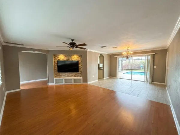 $2,800 | 116 Holmes Place Southeast, Winter Haven, FL 33884