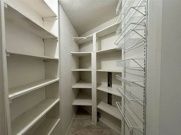 $2,800 | 116 Holmes Place Southeast, Winter Haven, FL 33884