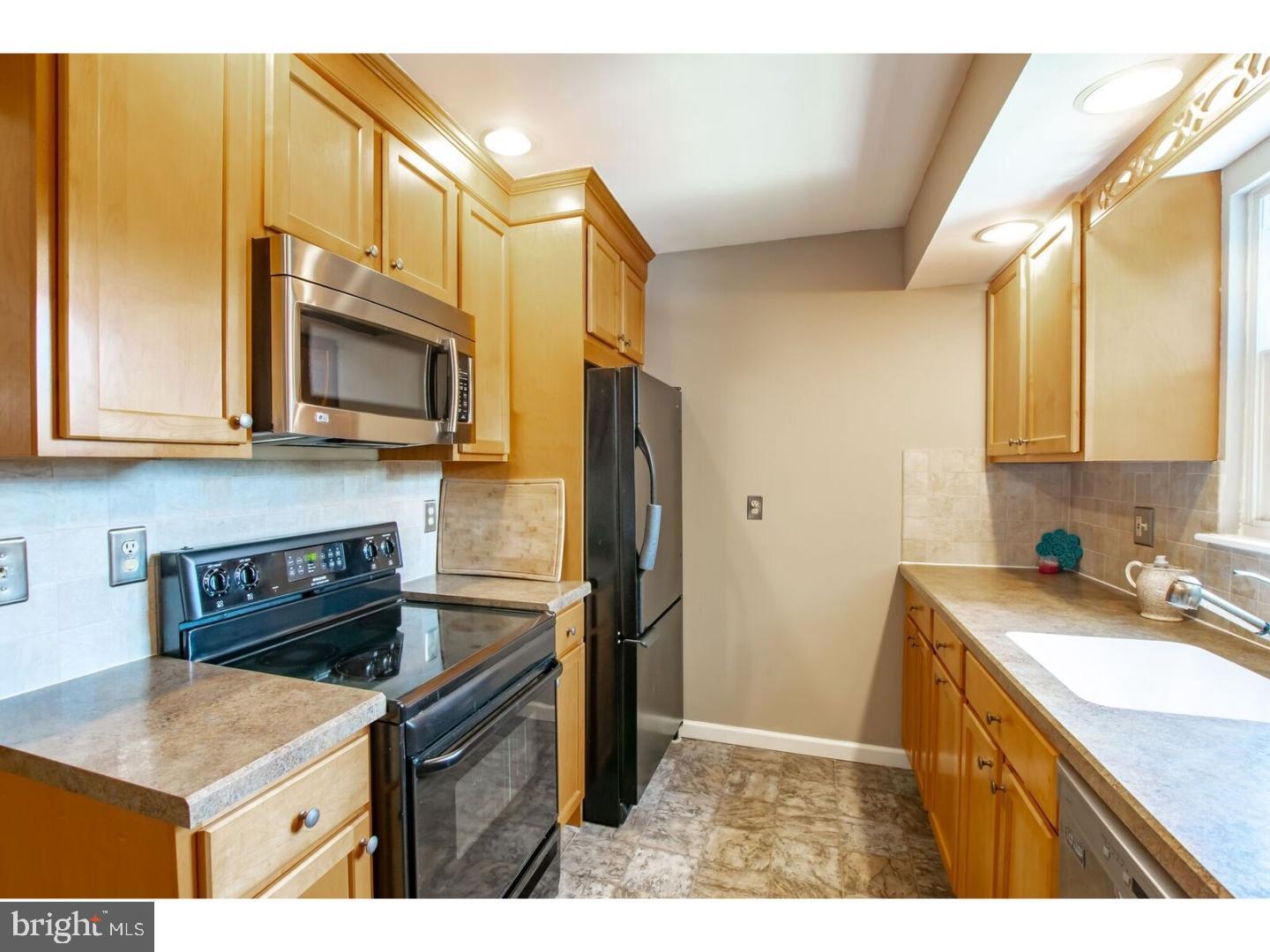 325 McIntosh Road West Chester, PA 19382 - Photo 9 of 23 Gallery Image 9