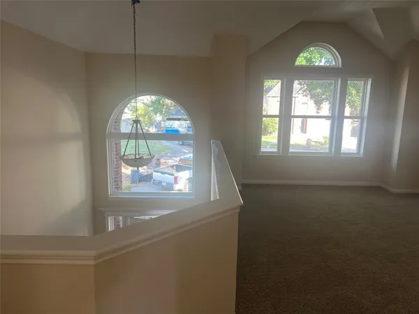 $2,800 | 8023 Carmel Circle, Houston, TX 77095