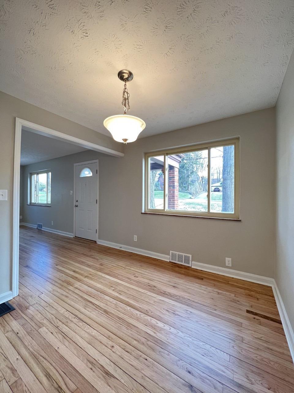 1828 Adams Road Cincinnati, OH 45231 - Photo 22 of 50 Gallery Image 22