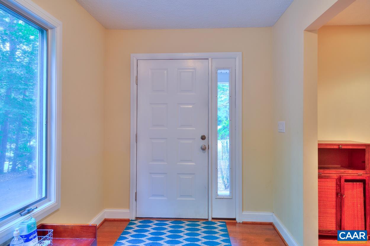 7 Stonewall Road Palmyra, VA 22963 - Photo 5 of 55