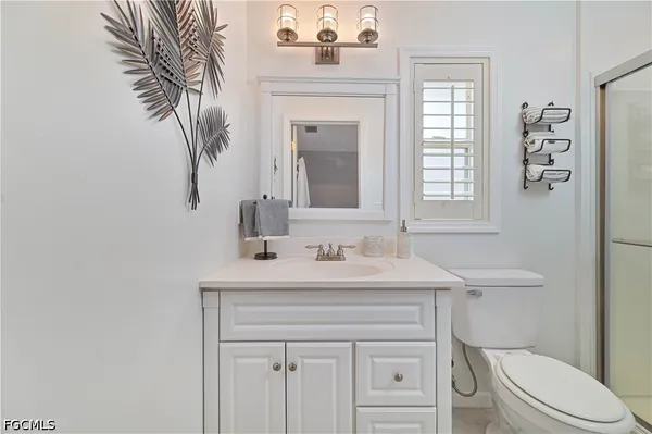 $4,000 | 4520 Southeast 9th Avenue, Cape Coral, FL 33904