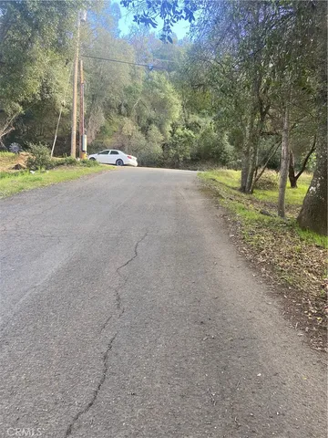 a view of a house with a trees