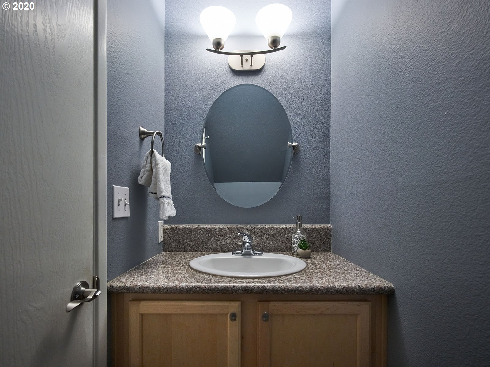 3616 Southwest Multnomah Boulevard Portland, OR 97219 - Photo 12 of 18 Gallery Image 12