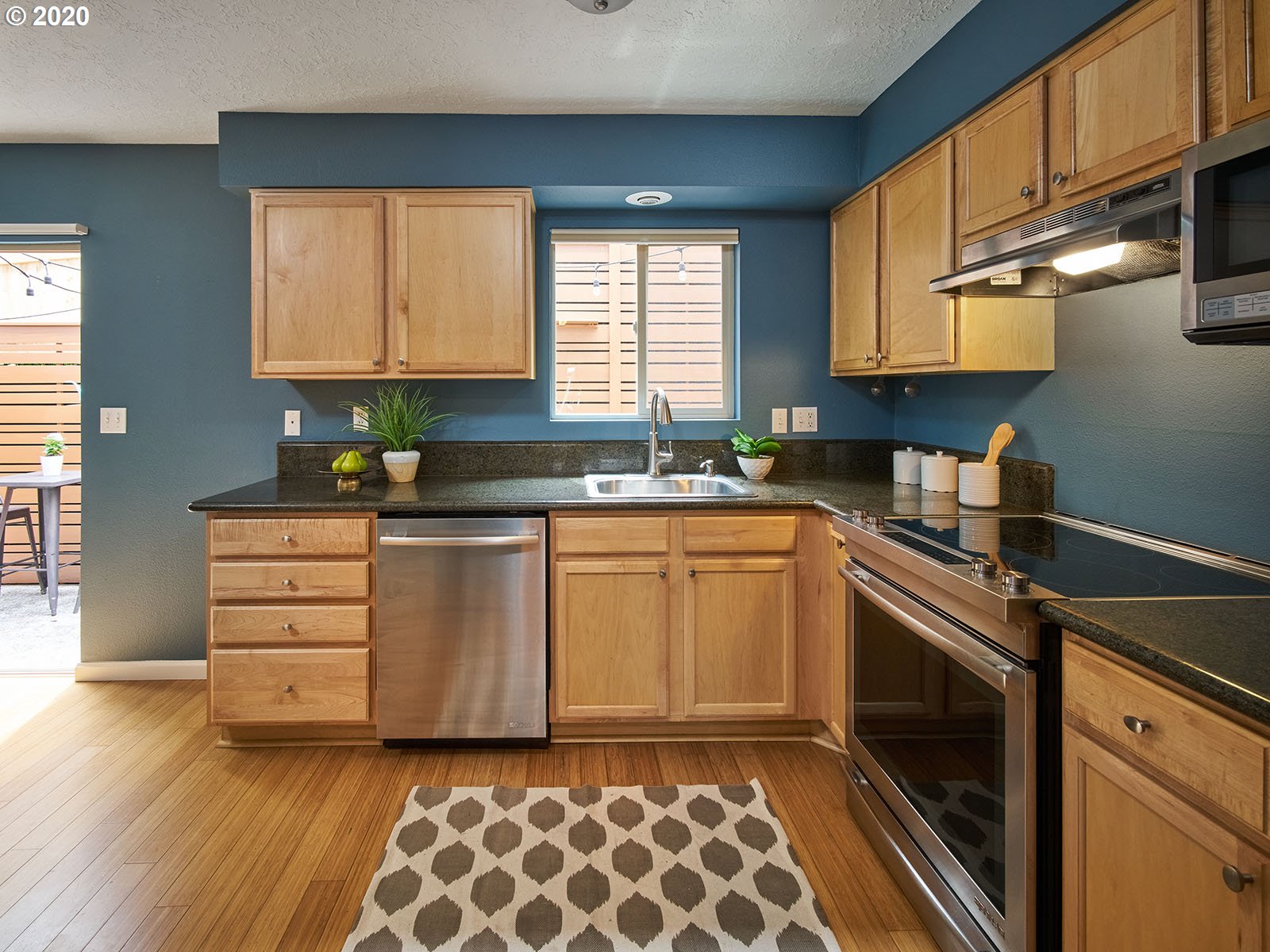 3616 Southwest Multnomah Boulevard Portland, OR 97219 - Photo 7 of 18 Gallery Image 7