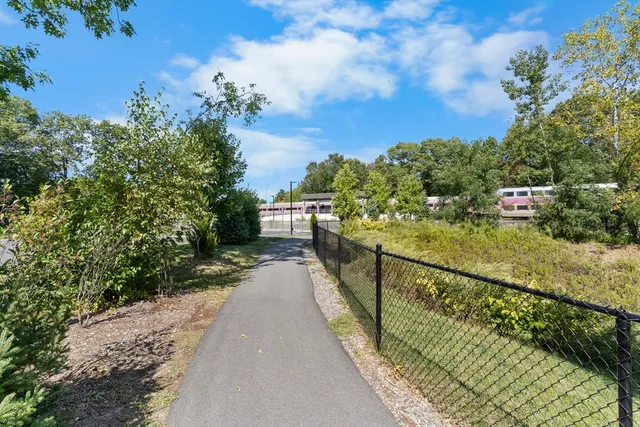 $749,000 | 60 Coppersmith Way, Unit 304, Canton, MA 02021