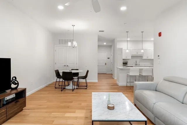 $749,000 | 60 Coppersmith Way, Unit 304, Canton, MA 02021