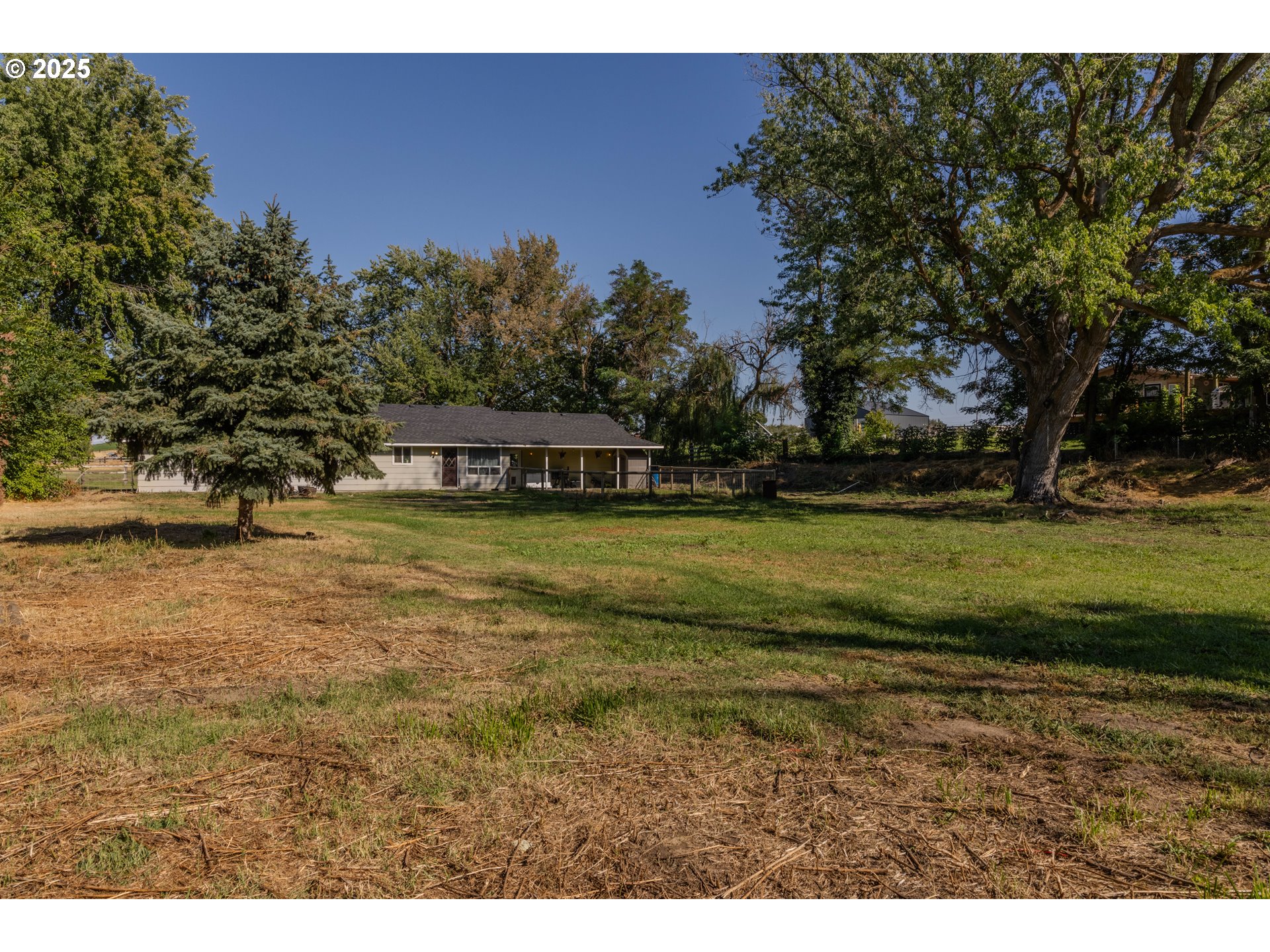 80262 South Edwards Road Hermiston, OR 97838 - Photo 26 of 38