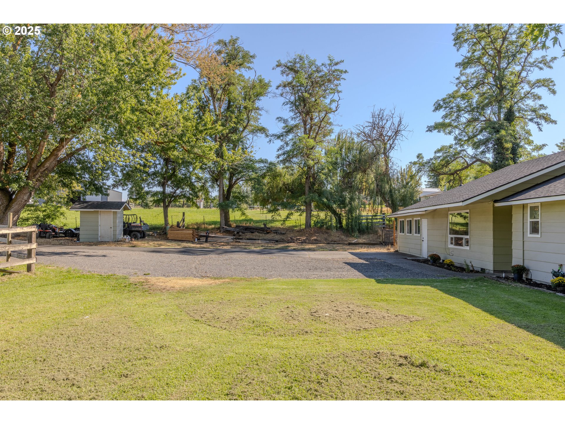 80262 South Edwards Road Hermiston, OR 97838 - Photo 34 of 38