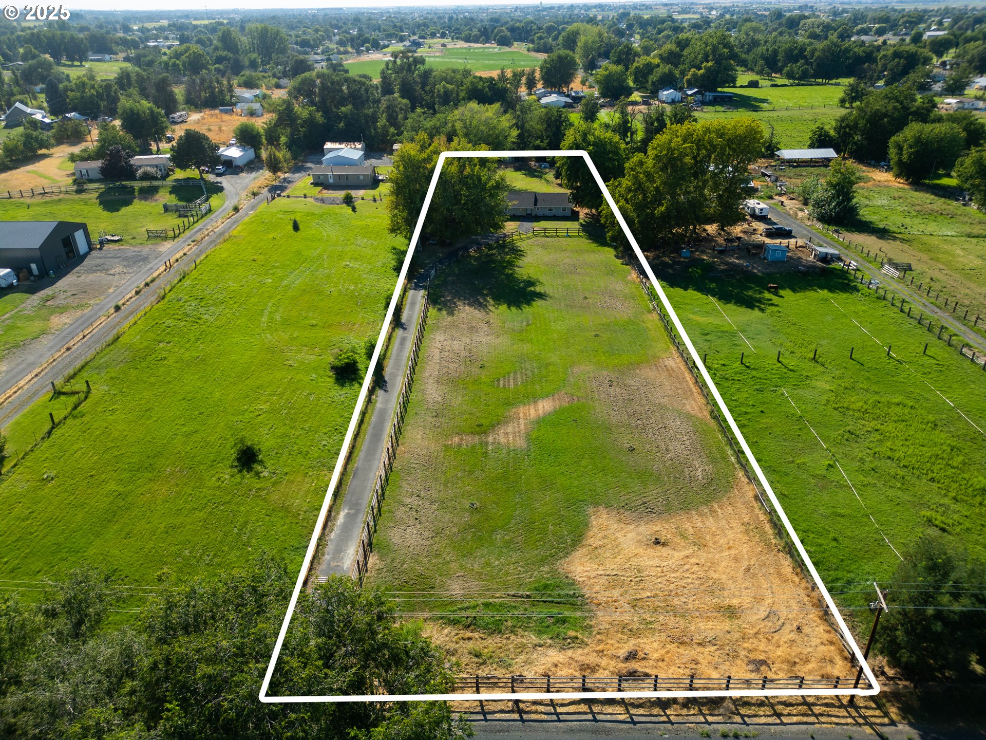 80262 South Edwards Road Hermiston, OR 97838 - Photo 36 of 38