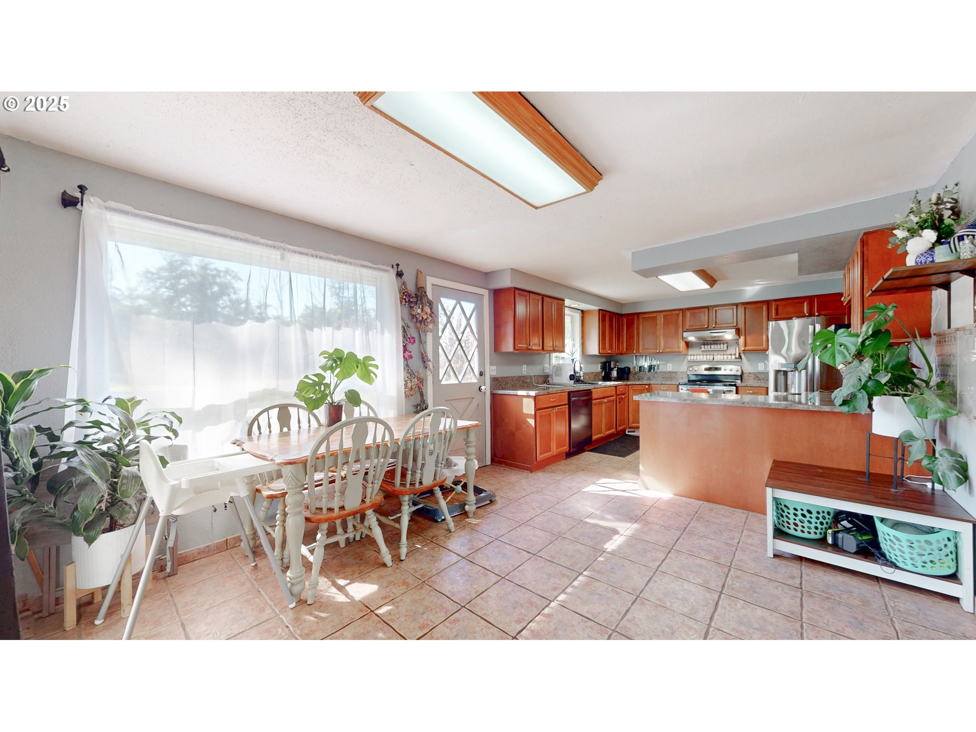 80262 South Edwards Road Hermiston, OR 97838 - Photo 9 of 38