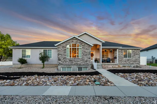 $749,000 | 14087 Lightening Peak Drive, Riverton, UT 84096