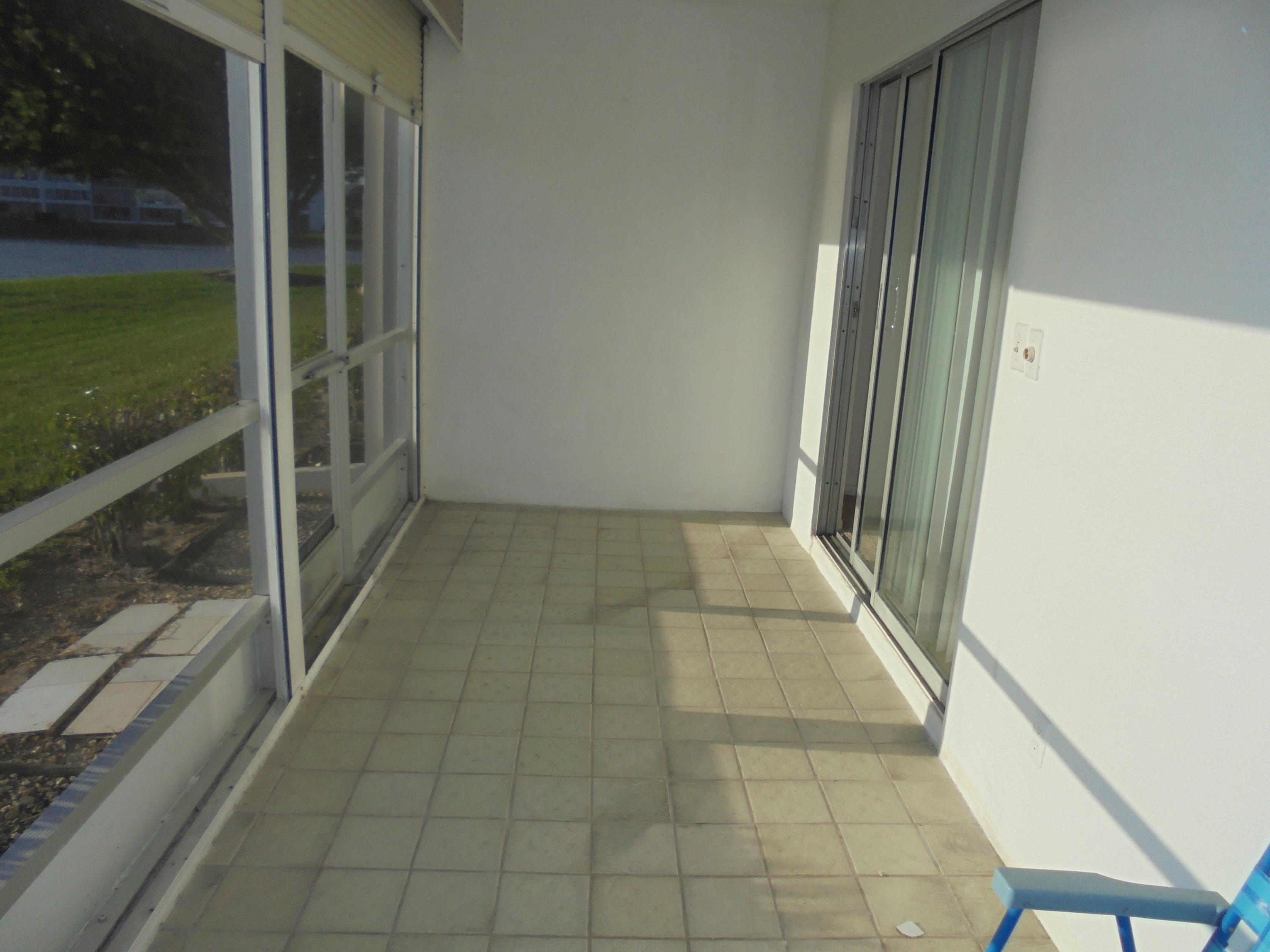 1076 Guildford East Boca Raton, FL 33434 - Photo 14 of 16 013