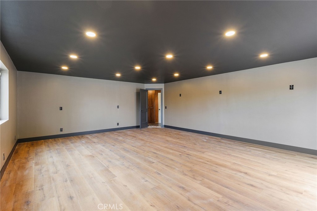 19702 Yanan Road Apple Valley, CA 92307 - Photo 18 of 48