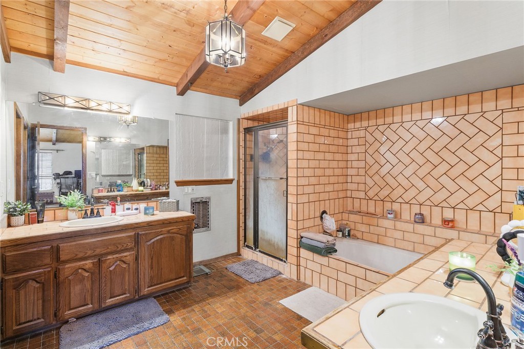 19702 Yanan Road Apple Valley, CA 92307 - Photo 24 of 48