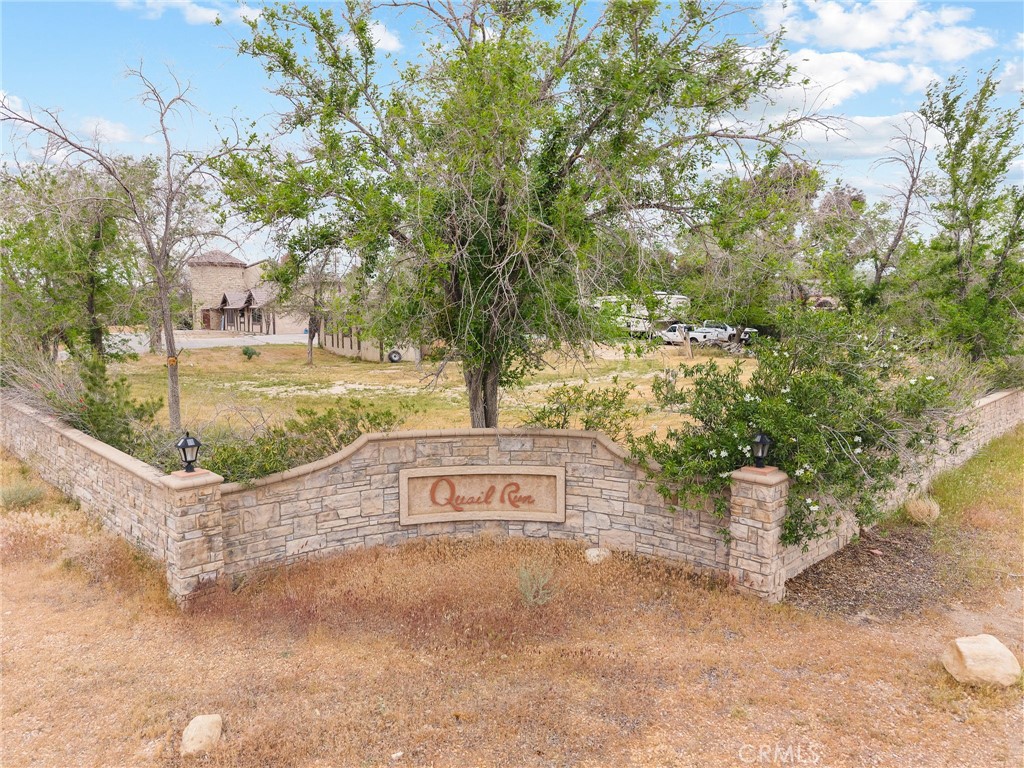 19702 Yanan Road Apple Valley, CA 92307 - Photo 42 of 48