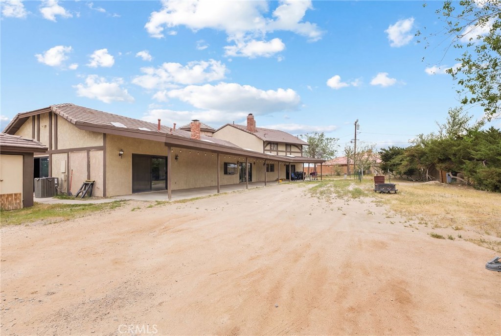 19702 Yanan Road Apple Valley, CA 92307 - Photo 45 of 48