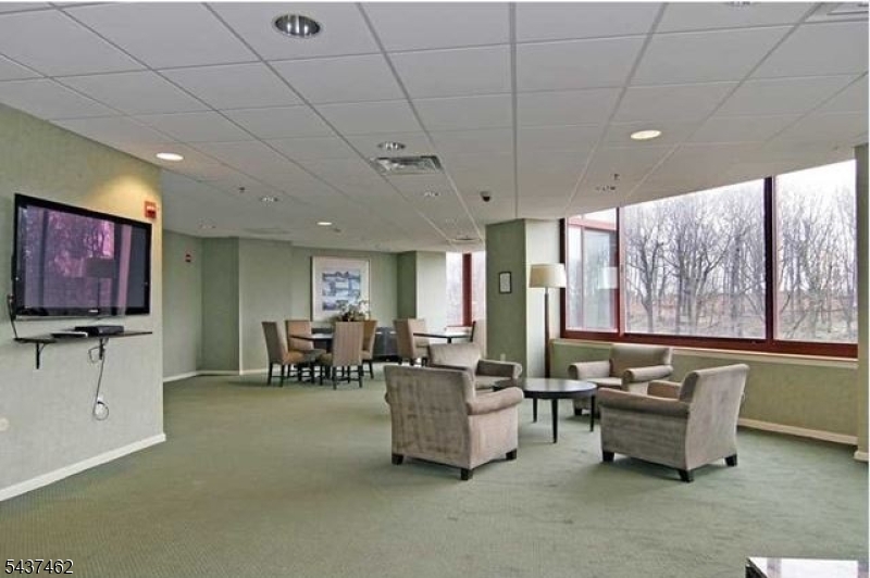 100 Old Palisade Road, Unit 1613 Fort Lee, NJ 07024 - Photo 32 of 35