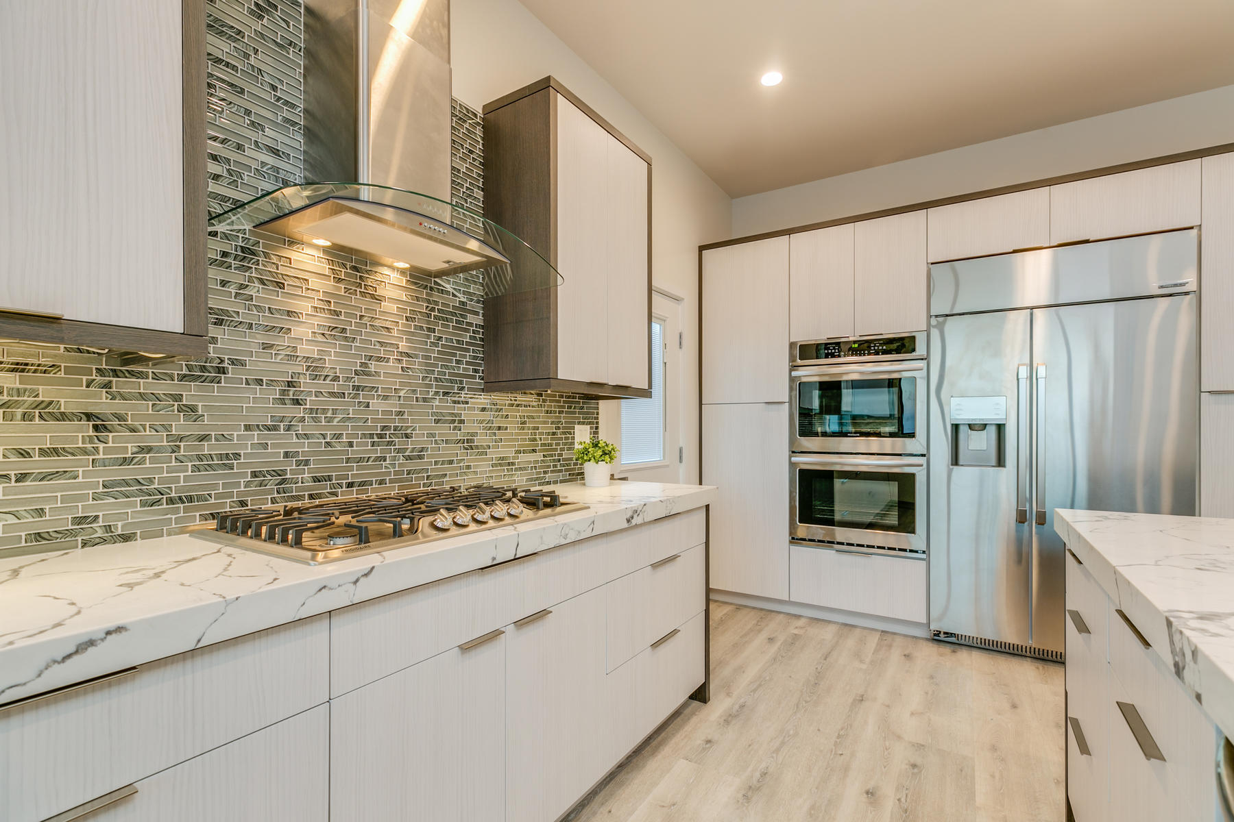 630 Skyline Road Ventura, CA 93003 - Photo 20 of 49 630 Skyline Road-021-021-Kitchen-MLS_Siz