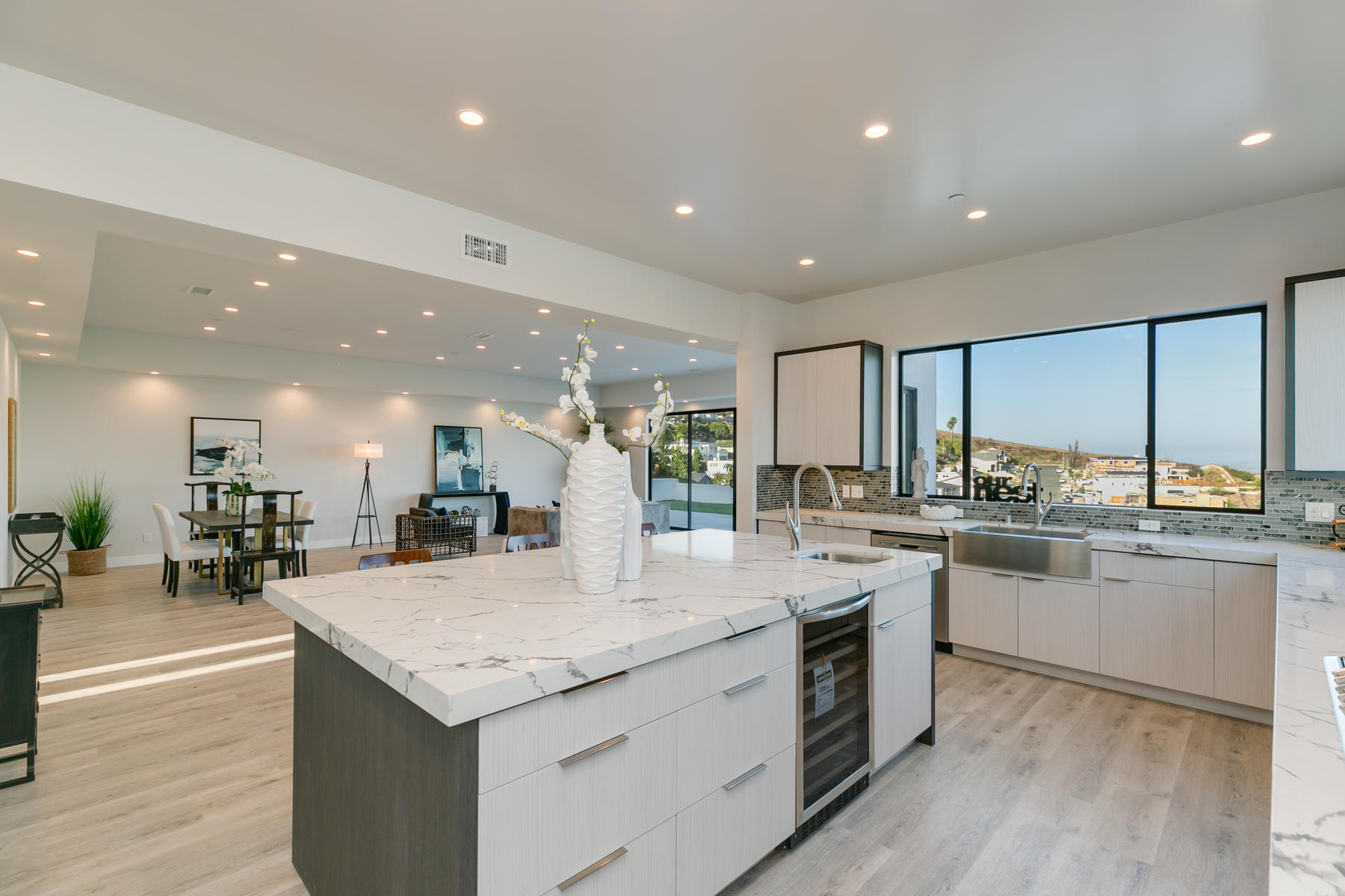 630 Skyline Road Ventura, CA 93003 - Photo 22 of 49 630 Skyline Road-023-024-Kitchen-MLS_Siz