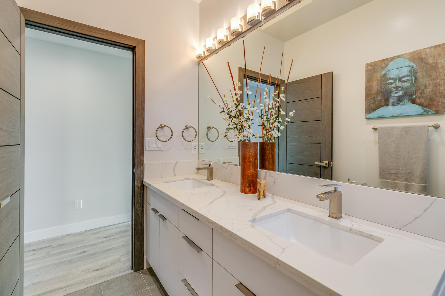 630 Skyline Road Ventura, CA 93003 - Photo 24 of 49 630 Skyline Road-025-027-Bathroom-MLS_Si